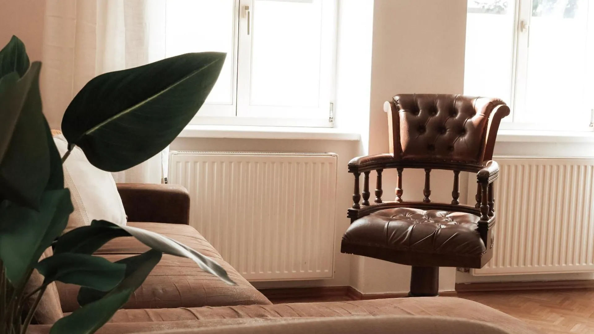 Cozy And Charming Apartment Near City Centre With 2 Bathrooms Graz