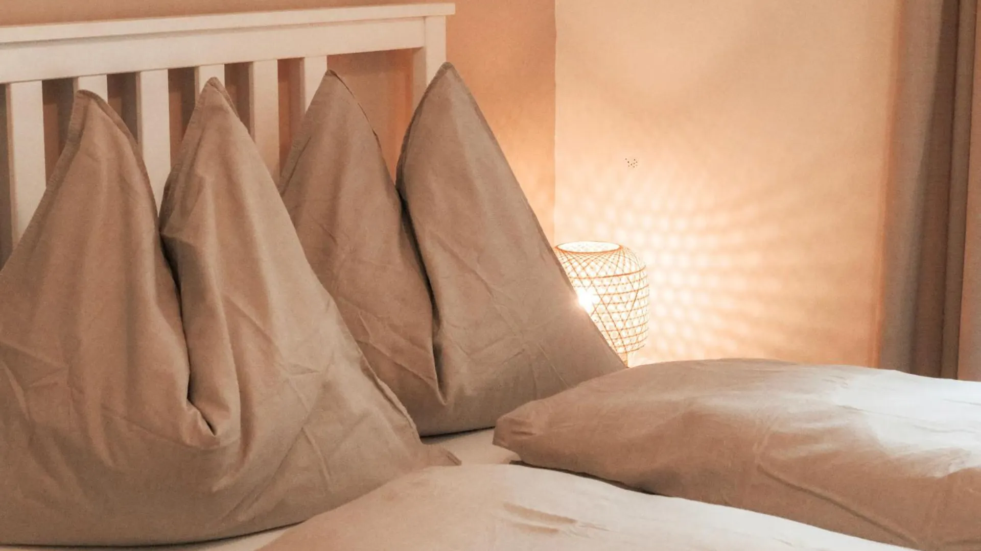 Cozy And Charming Apartment Near City Centre With 2 Bathrooms Štýrský Hradec
