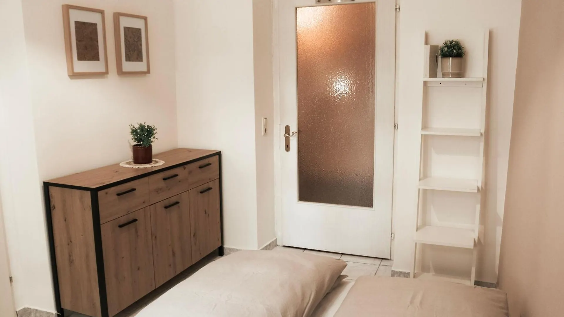 Cozy And Charming Apartment Near City Centre With 2 Bathrooms Štýrský Hradec 0*,  Rakousko